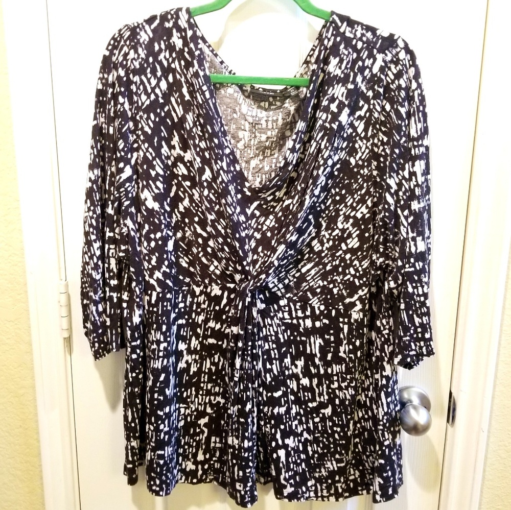 Beautiful Apt 9 Plus Size Top